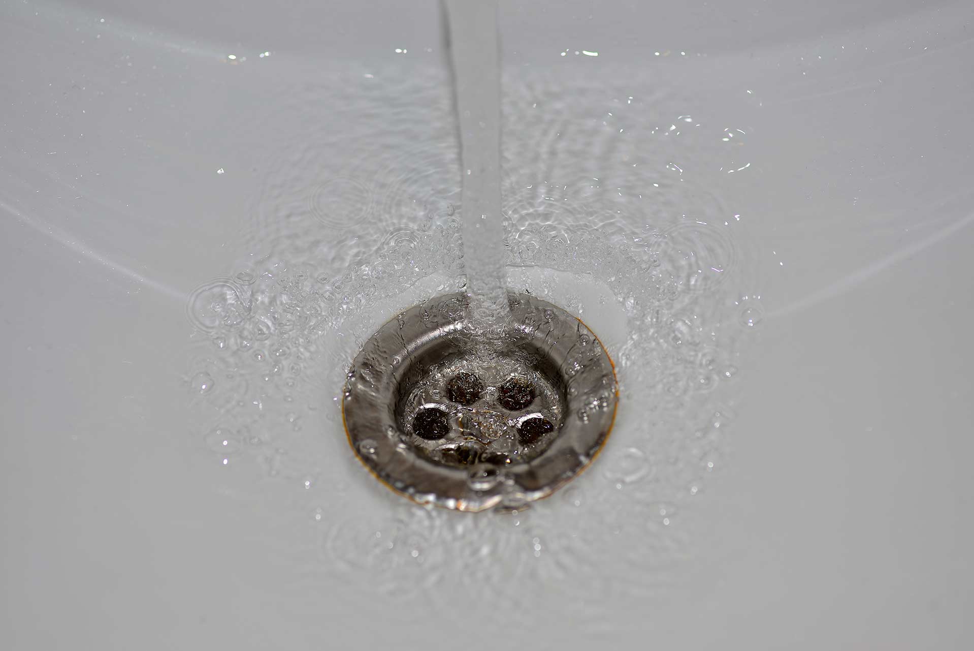 A2B Drains provides services to unblock blocked sinks and drains for properties in Stamford Hill.